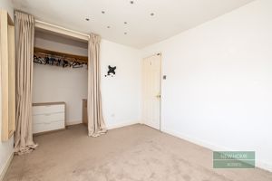 Photo 30- click for photo gallery